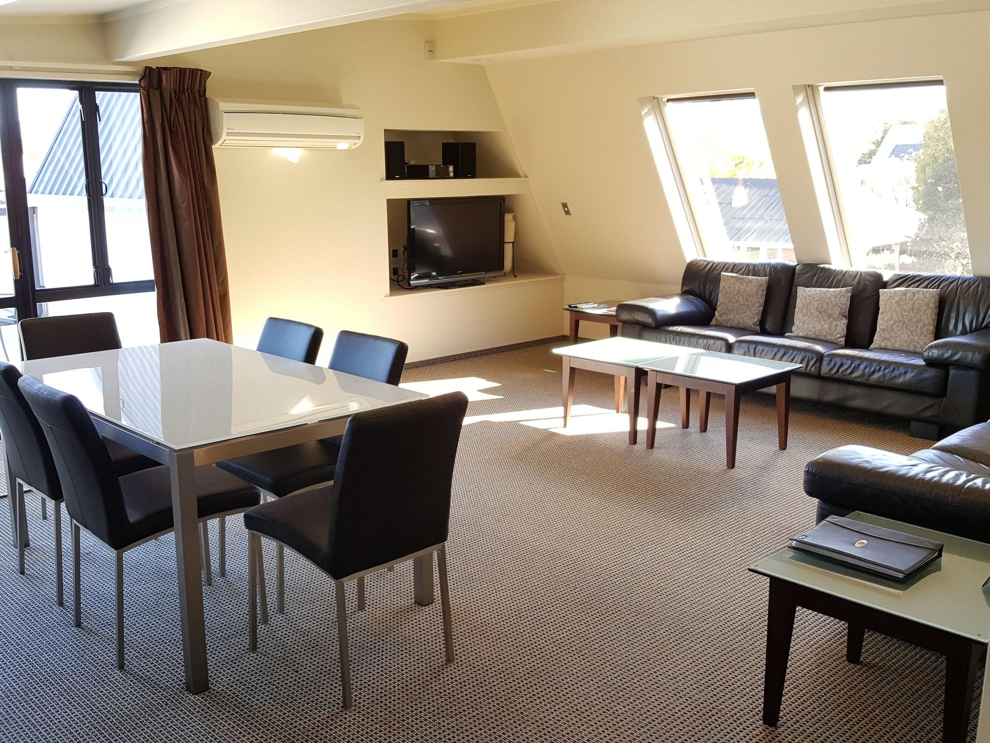 Carnmore Chateau Marlborough Blenheim Luaran gambar A typical apartment at the University of Adelaide