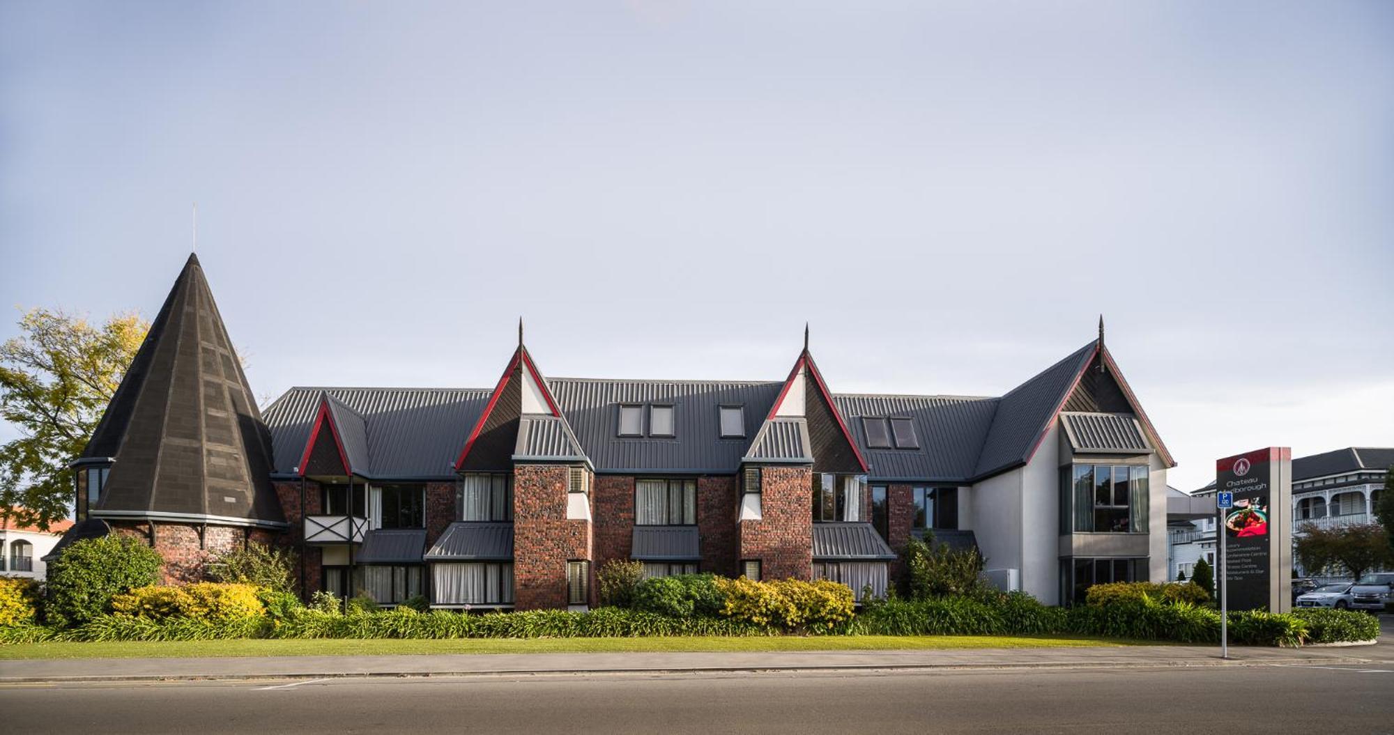Carnmore Chateau Marlborough Blenheim Luaran gambar The former school buildings, now apartments