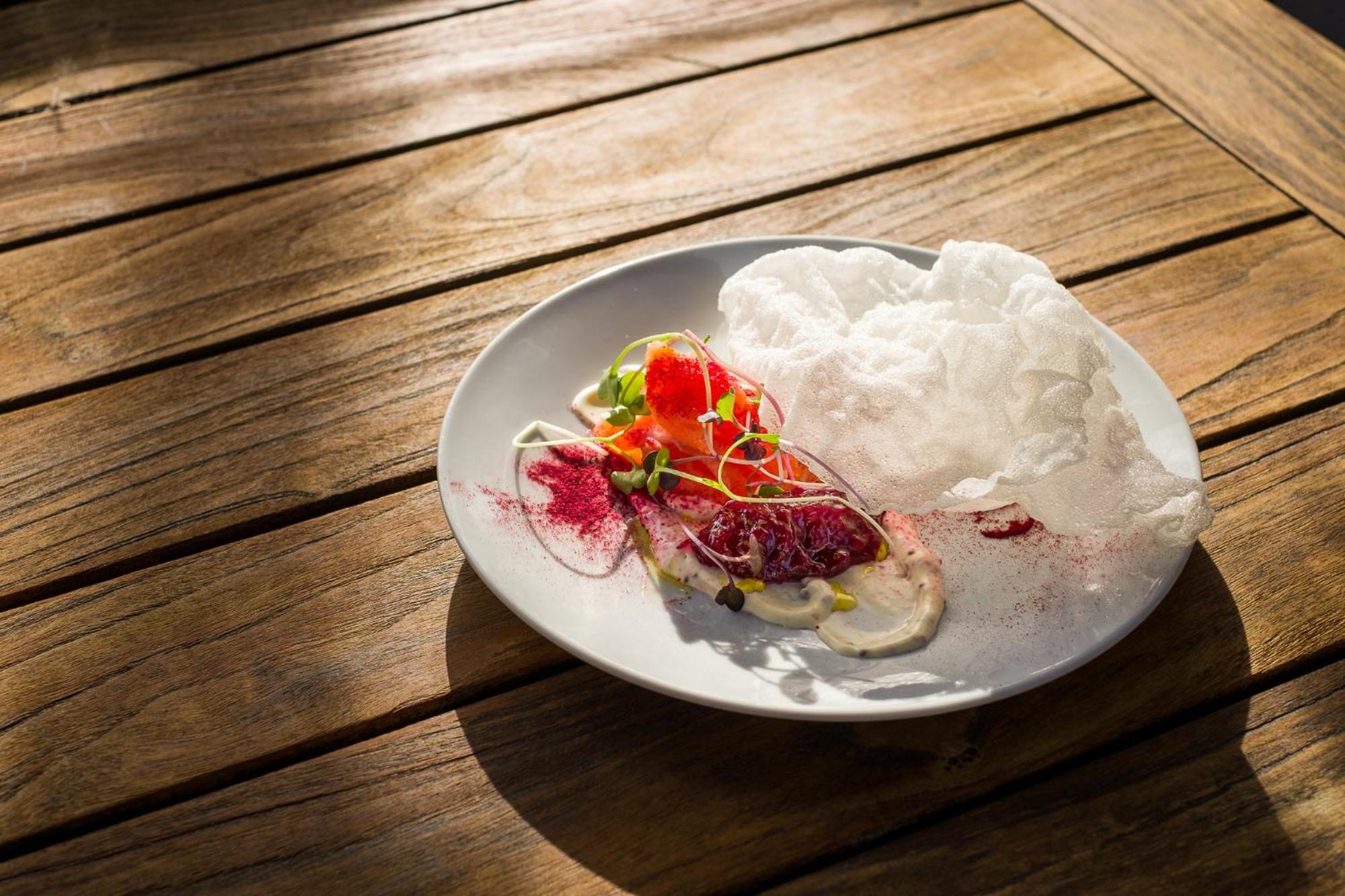 Carnmore Chateau Marlborough Blenheim Luaran gambar A salad with edible flowers