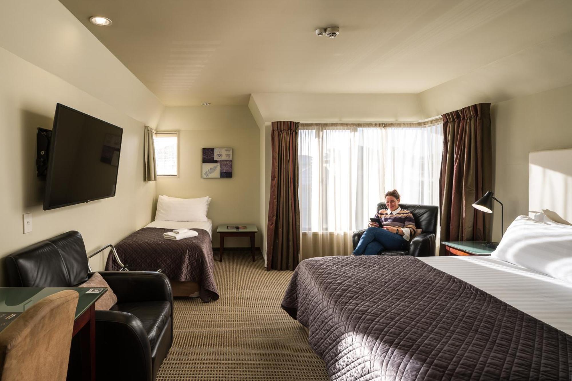 Carnmore Chateau Marlborough Blenheim Luaran gambar A typical hotel room