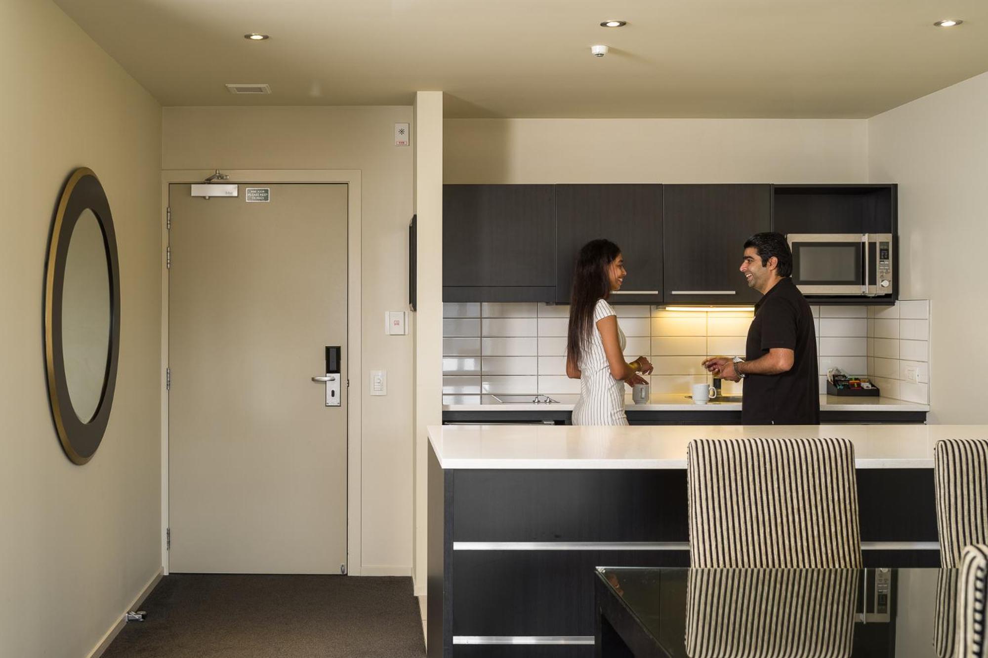 Carnmore Chateau Marlborough Blenheim Luaran gambar A kitchen in a serviced apartment